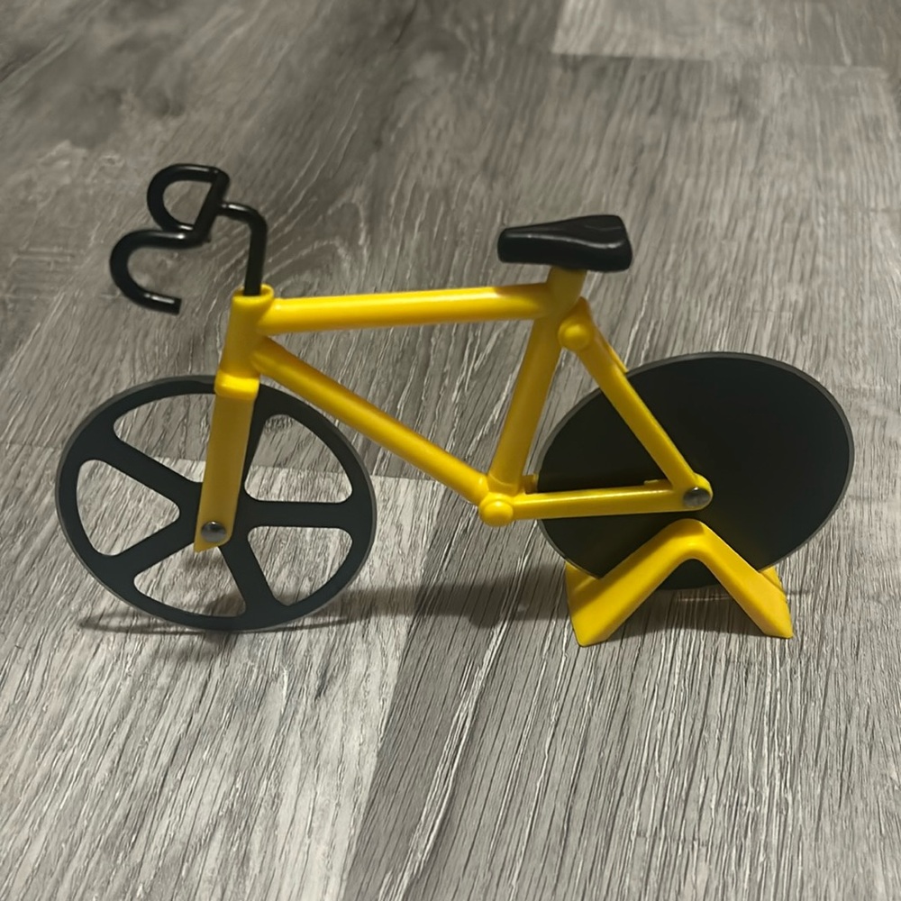 Bicycle Pizza Cutter